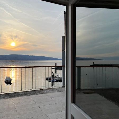 Apartment Sun&Sea, Senj, Prvi Red Do Mora Senj  Exteriör bild