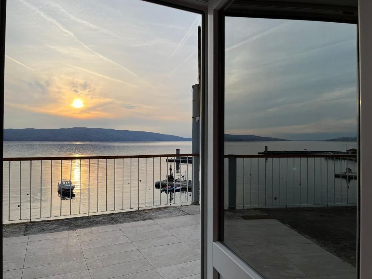 Apartment Sun&Sea, Senj, Prvi Red Do Mora Senj  Exteriör bild